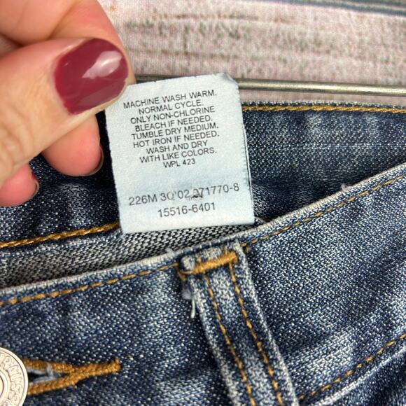 Levi's 515 Bootcut Jeans – Medium Wash, Classic Fit, Size 6‎ - Picture 4 of 6